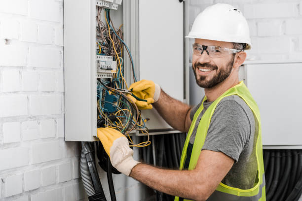 Best Licensed Electrician  in Newport, NC